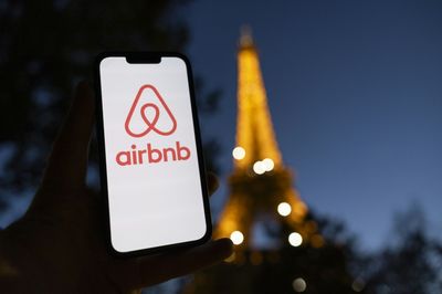 French Lawmakers Back Bill To Tighten Airbnb Regulation