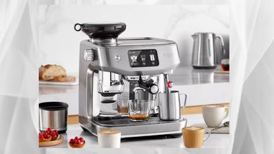 I finally got my hands on the Sage Oracle Jet Automatic Coffee Machine - a barista's honest thoughts