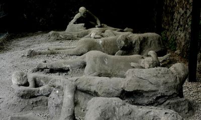 Identity of casts of victims at Pompeii not all they seem, research suggests