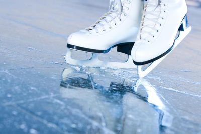 Icy reception: Workman accidentally freezes daughter's phone in Milton Keynes ice rink