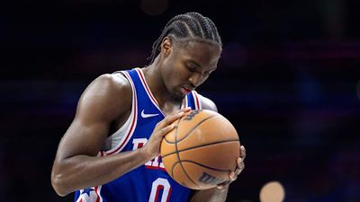 76ers' Tyrese Maxey Set to Miss 'Weeks' After Injuring Right Hamstring vs. Clippers