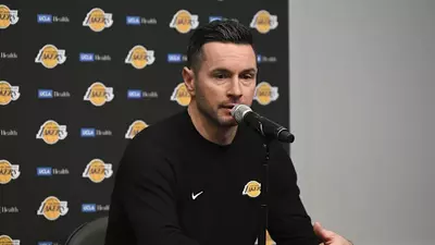 JJ Redick Walks Out of Press Conference After Blasting Lakers