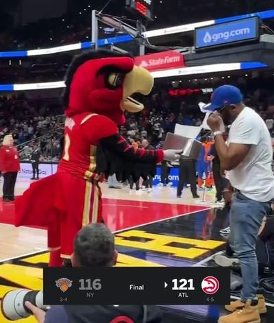 WATCH: Hawks Mascot Offers Knicks Fans Tissues After Loss