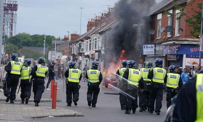 Teenager who smashed window during Middlesbrough riots freed on appeal