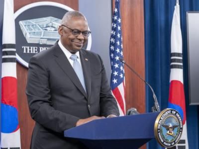 Defense Secretary Austin Expresses Confidence In Military Leadership