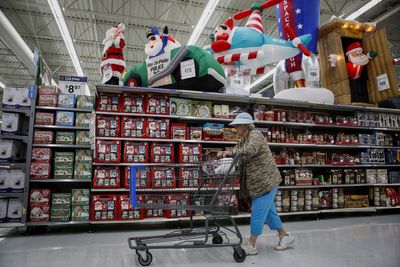 Walmart makes a shocking business move ahead of the Christmas season