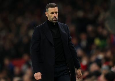 Manchester United: Ruud van Nistelrooy delivers Ruben Amorim update as job decision imminent