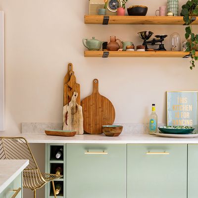 The 5 things you need for hosting in a small kitchen to take the stress out of entertaining