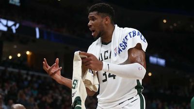 NBA Insider Reveals Struggling Bucks Called 'Whole League' in Search of Early Trade