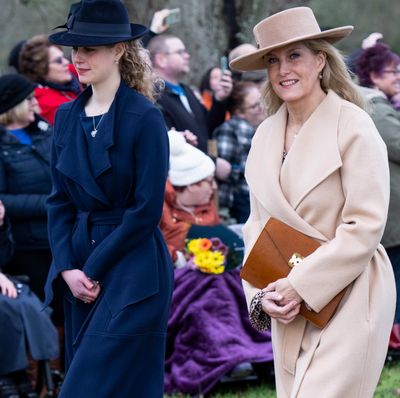 Queen Elizabeth's Daughter-In-Law Almost Died While Giving Birth To The Royal Family's "Secret Weapon," Who Turns 21 Today