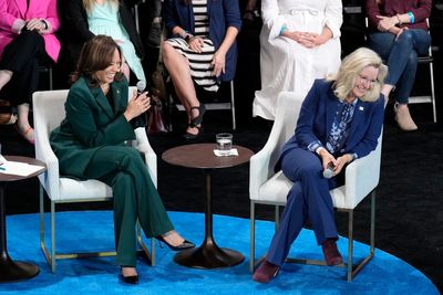 Democratic strategists say their warnings about having Harris campaign with Liz Cheney were ignored