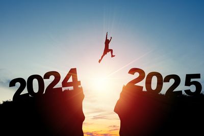 12 Retirement Moves to Make In 2025