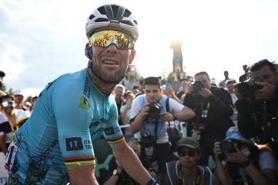 Sir Mark Cavendish announces retirement from cycling after Singapore Criterium