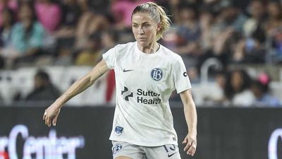 Abby Dahlkemper Finds Fulfillment in Bay FC Homecoming