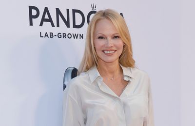 Pamela Anderson: It's hard to watch myself on the big screen