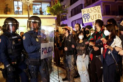 Thousands of protesters take to streets of Valencia following deadly flooding