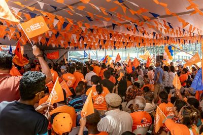 Mauritius Votes In Close-fought Election Race