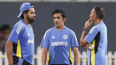 'Rumour floated with malicious intent': Aakash Chopra weighs in on report claiming separate coaches for Team India
