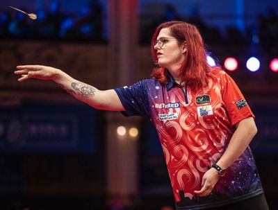 Noa-Lynn van Leuven suffers second defeat at Grand Slam of Darts