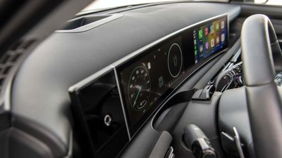 Hyundai Realizes People Find Touchscreens Annoying