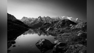 It took a four-hour hike to get my striking black-and-white photo of Mont Blanc