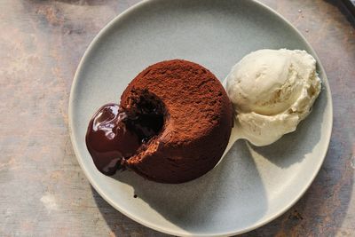 Gino D’Acampo’s chocolate fondants: Indulgent, melt-in-the-middle treats from your air fryer