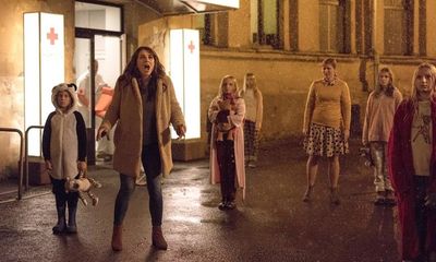 Piper review – Elizabeth Hurley dances a merry tune in cheesy rat-based folk horror