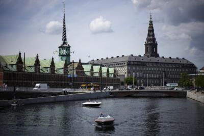 Danish Police Close Investigation Into Copenhagen Stock Exchange Fire