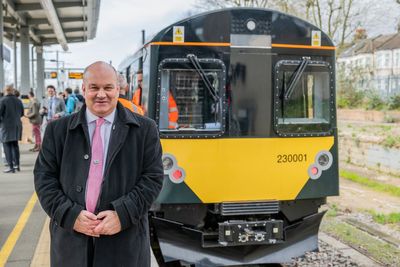 Trials for rapid-charging battery trains under way by Great Western Railway