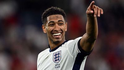 Greece Vs England Preview, Prediction, Team News, Lineups