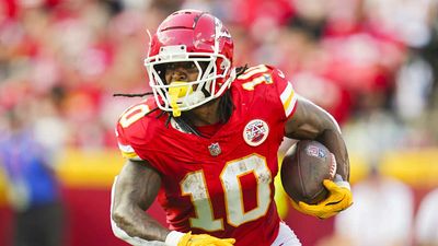 Fantasy Managers Should Trade Kareem Hunt Before Isiah Pacheco's Return