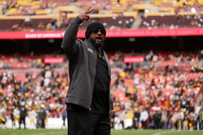 Mike Tomlin hilariously shrugs off risky play-calling inquiry