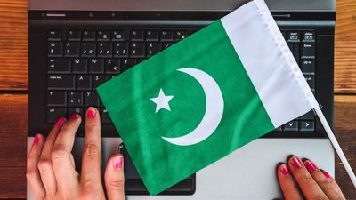 Has Pakistan begun the crackdown on "unregistered" VPNs?