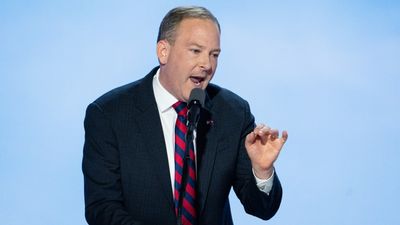 Trump’s EPA pick Lee Zeldin is the EV industry’s worst nightmare