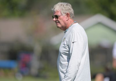 Broncos assistant head coach Mike Westhoff steps down with health concerns