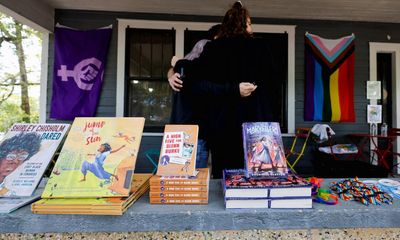 Florida officials report hundreds of books removed from schools