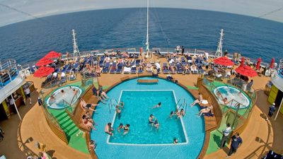 Carnival Cruise Line shares urgent safety warning