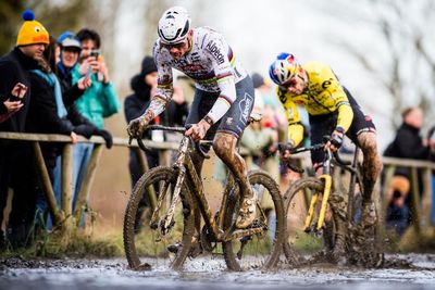 'I think they'll be back racing at the end of December' – Anticipating the cyclocross plans of Van der Poel and Van Aert