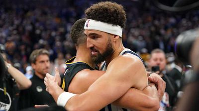 Steph Curry Explains Mutual Decision With Klay Thompson to Not Address Warriors Fans