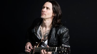 “I was totally floored!”: Myles Kennedy hails the “genius” of his touring buddy Devin Townsend