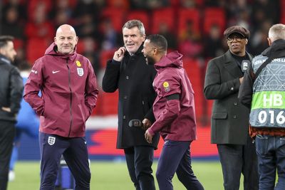 Roy Keane offers rare advice to England international ahead of upcoming Republic of Ireland clash