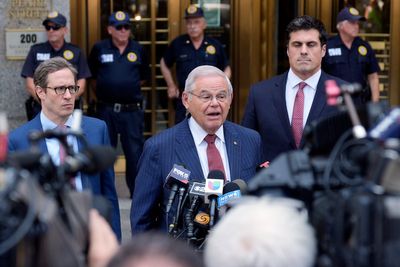 Prosecutors say some erroneous evidence was given jurors at ex-Sen. Bob Menendez's bribery trial