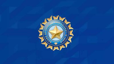 Ranji Trophy: Delhi pacers lack sting on smoggy day