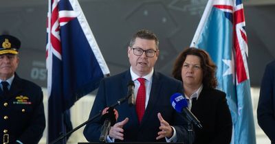 Conroy guarantees Williamtown missile factory finance