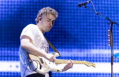 Sam Fender set to release new album People Watching in February