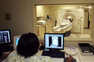 AI Detects Woman's Cancer After Doctors Tell Her She's Healthy, Likely Saves Her Life: 'This May Have Been My Last Mammogram'