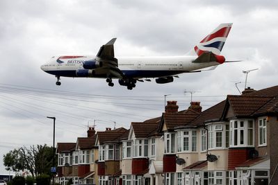 Government should consider block on Heathrow night flights, says MP