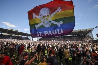 St. Pauli Leaves Twitter, Citing Hate And Election Influence