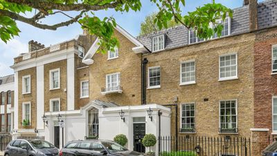 Winston Churchill's tranquil former home embodies traditional English design – the storied townhouse is on sale for almost $25 million