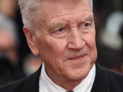 David Lynch says he can ‘hardly walk across a room’ in worrying health update